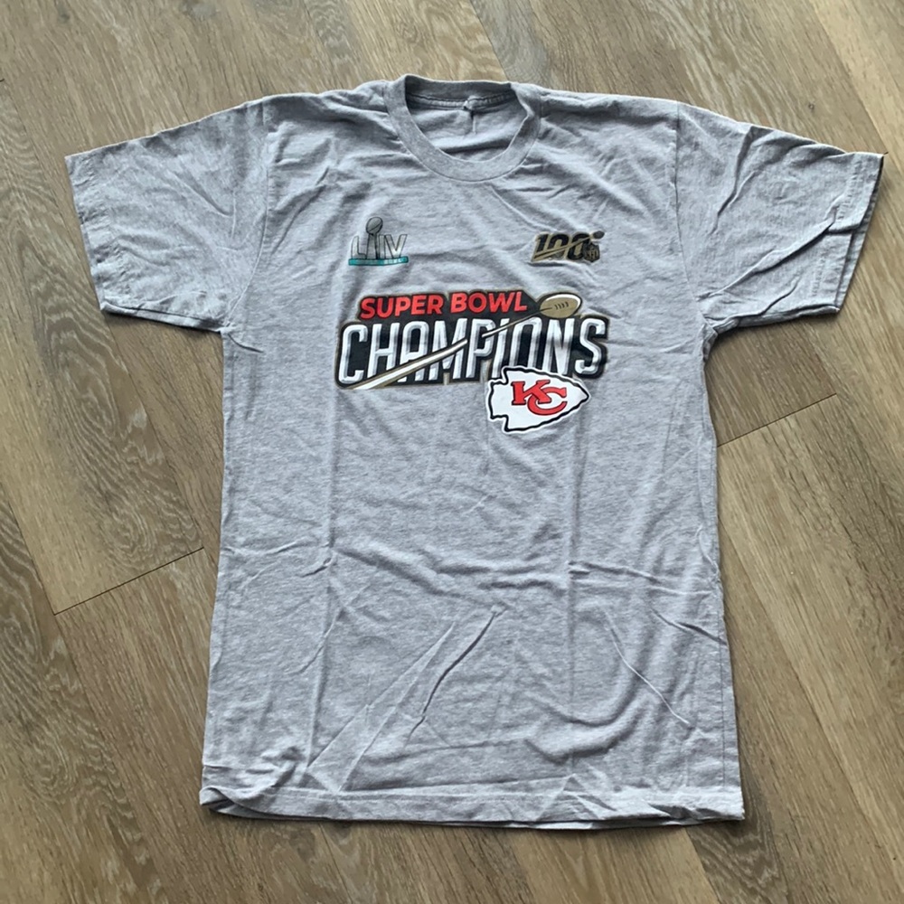 Replica Chiefs Super Bowl Tshirt / 4.99 SHIPPING